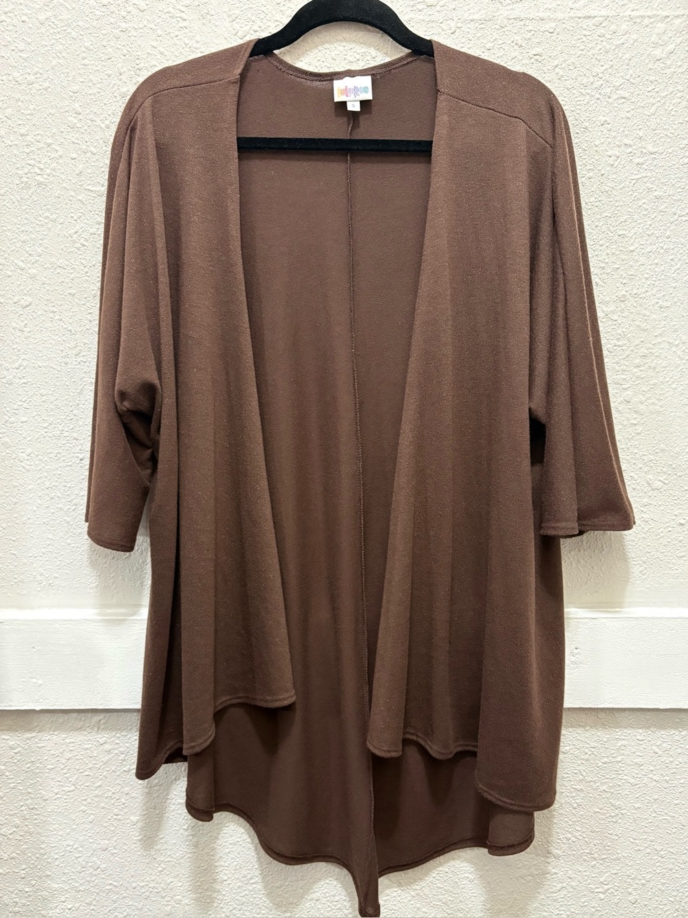LuLaRoe Tracy Carigan Brown with Gold Metallic Specs Size Small